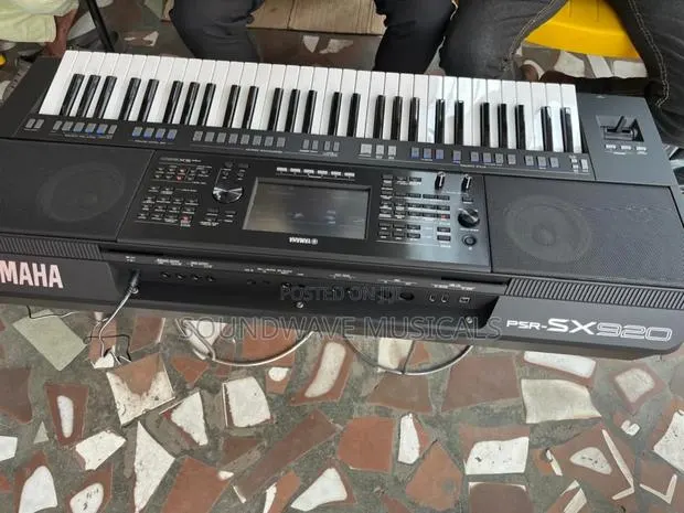 Yamaha PSR 920 · Photo 1