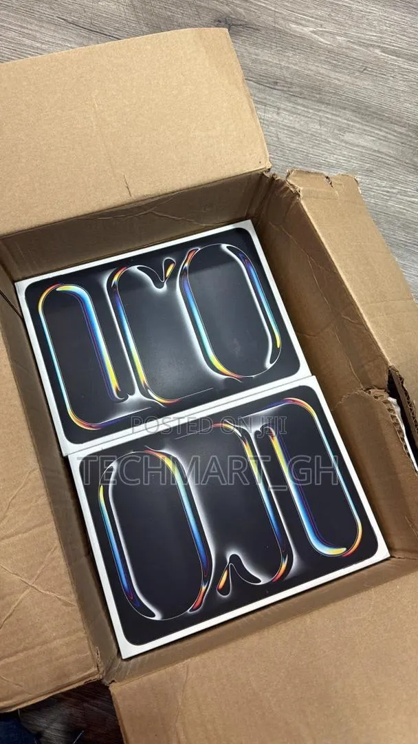 New Apple iPad Pro 11 (2025) 256 GB Green · Photo 1