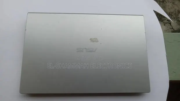 Laptop Asus X415J 8GB Intel Core i7 SSD 500GB · Photo 1
