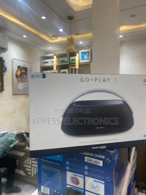 Spectacular Performance Harman Kardon Go + Play 3's Sleek Design · Photo 1