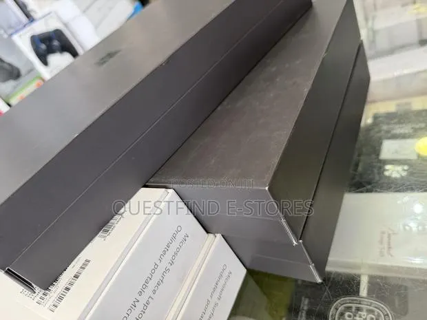 New Microsoft Surface Laptop 7 64GB Qualcomm Snapdragon X Elite SSD 1T · Photo 1