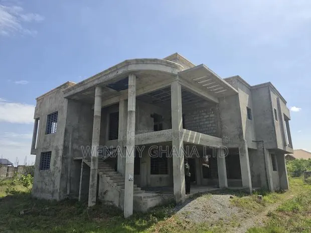 6bdrm House in Gbetsile, Community 25 for sale · Photo 1