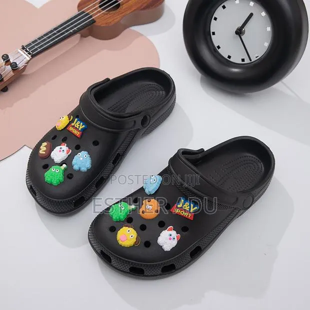 Unisex Toy Crocs(Lite Ride) · Photo 1