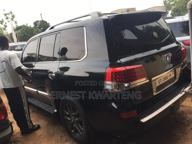 Lexus LX 570 AWD 2015 Black · Photo 1