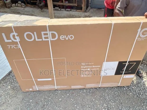 Lg 77” Oled Ultravista Supreme the Giant of Cinematic Brilliance · Photo 1