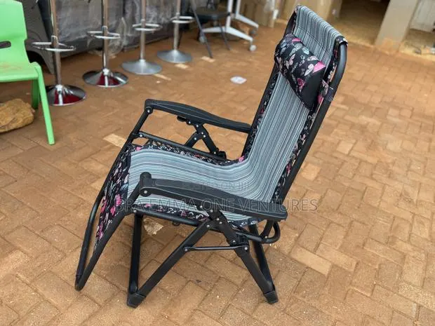 Brand New Lazy Chair · Photo 1