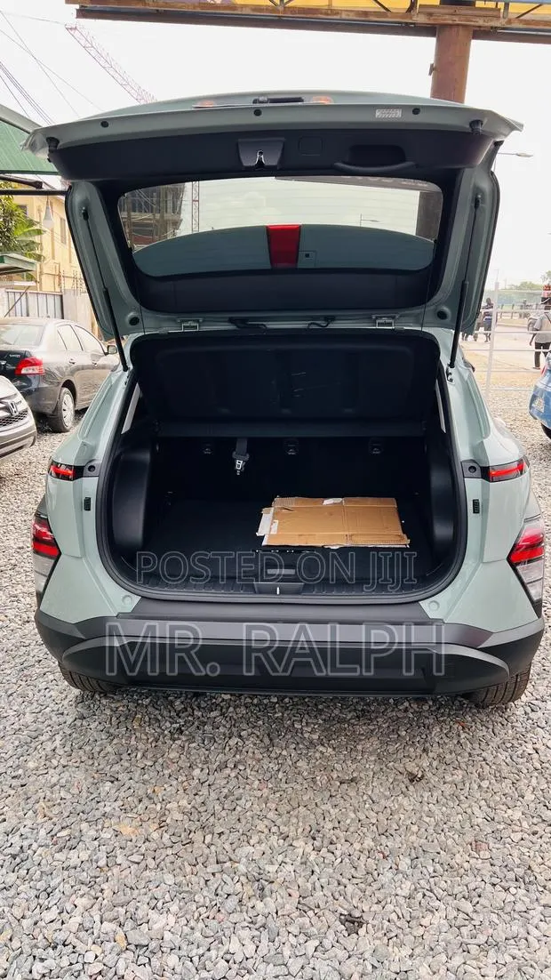 Hyundai Kona SE 2024 Green · Photo 1