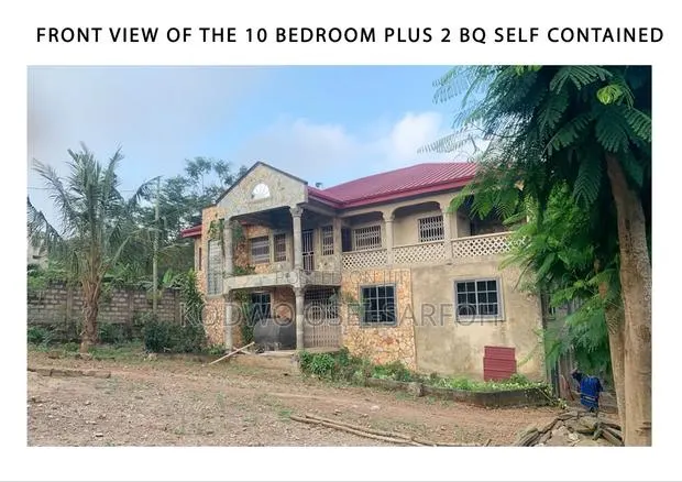 10bdrm House in Acp Pokoase Estate, Pokuase for sale · Photo 1