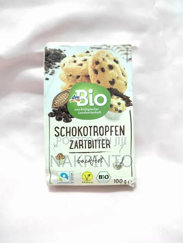 Organic Dark Chocolate Chips · Photo 1