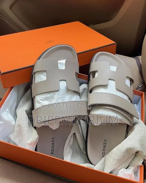 Ladies Hermes · Photo 1
