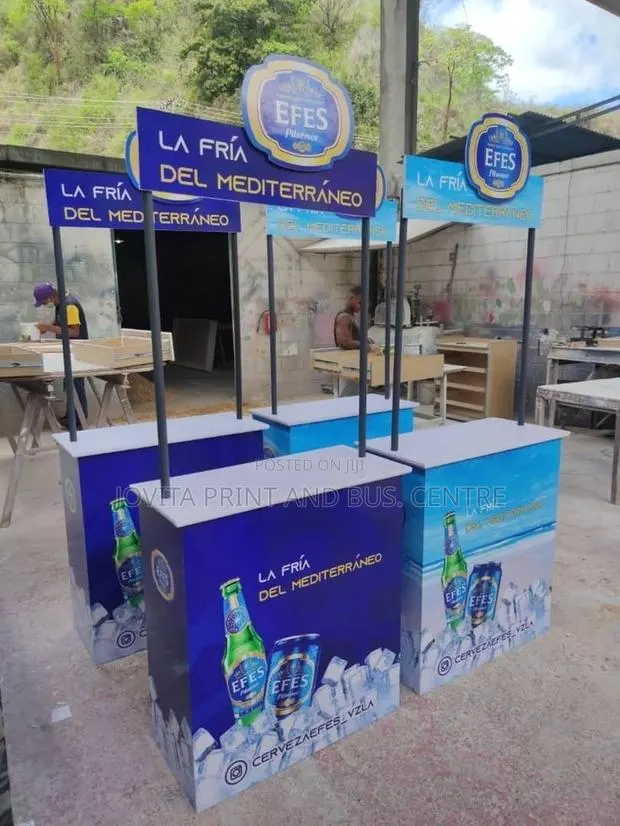 Promotional Table Stand · Photo 1