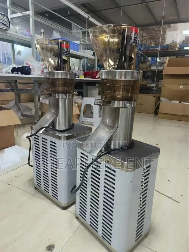 Commercial Cold Press Juicer · Photo 1