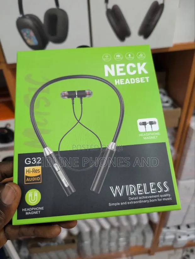 Neck Headset · Photo 1