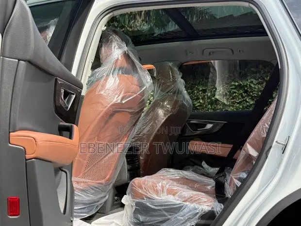 Audi Q7 Prestige 2024 White · Photo 1