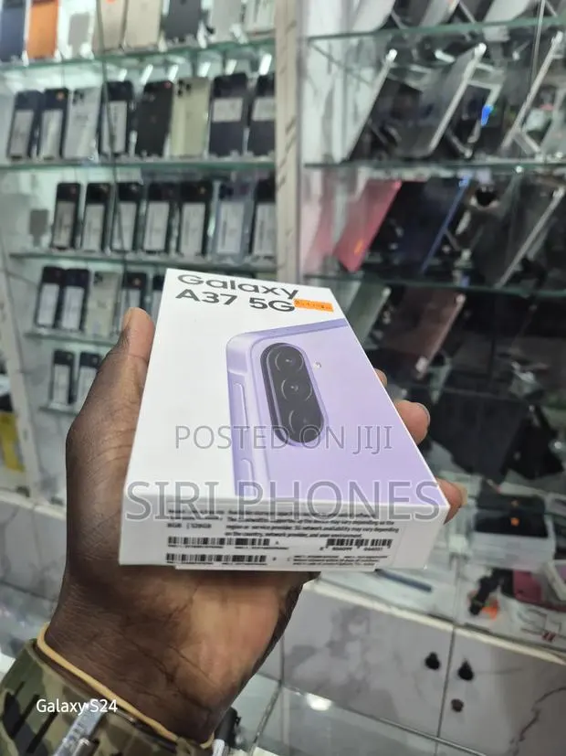 New Samsung Galaxy A37 256 GB Purple · Photo 1