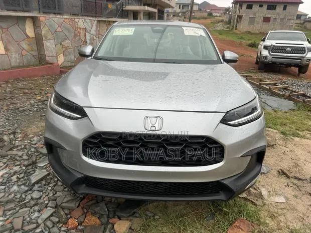 Honda HR-V EX-L 2WD CVT 2023 Silver · Photo 1