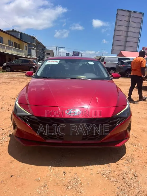 Hyundai Elantra 2023 Red · Photo 1