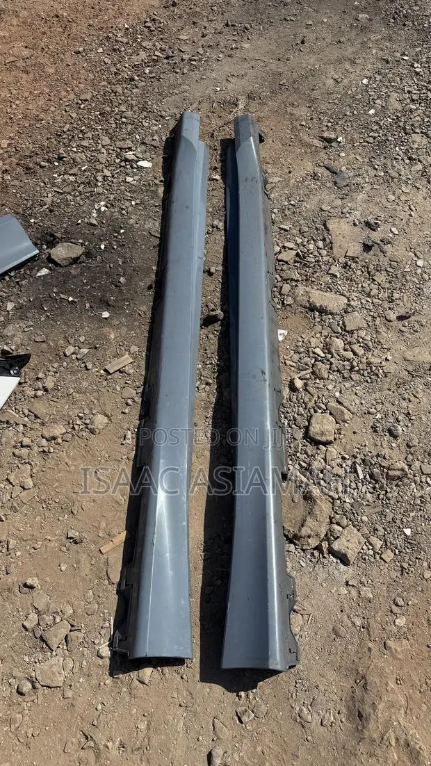 Honda Accord 2018,2019,2020,2021,2022 Running Board · Photo 1