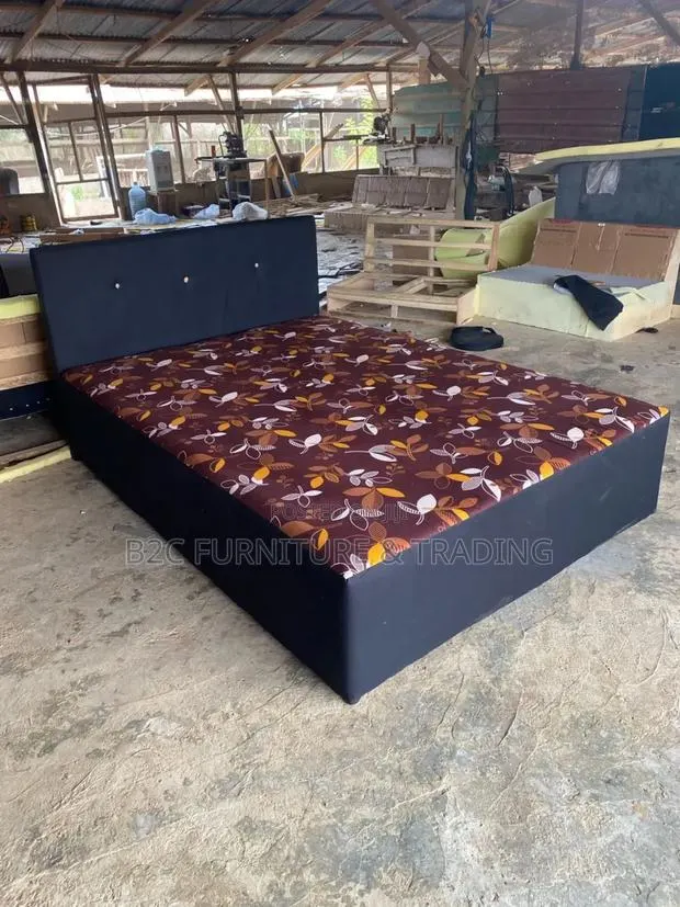 Double Bed Inbuilt · Photo 1