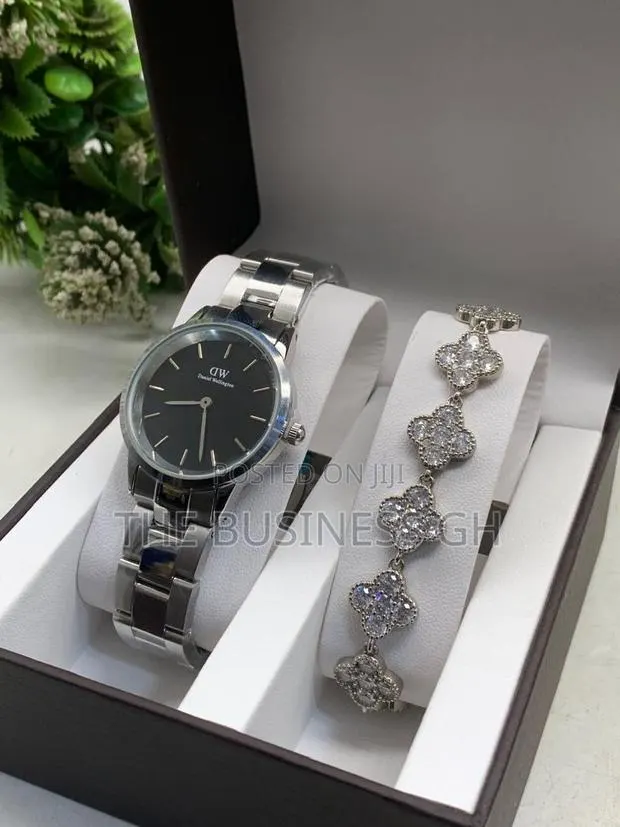Dw Jewelry Set For Women · Photo 1