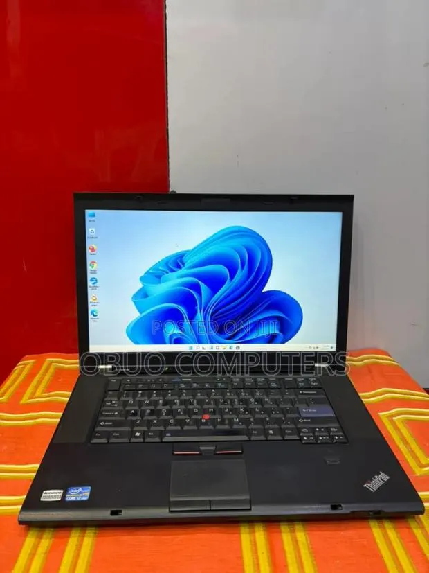 Laptop Lenovo ThinkPad T530 8GB Intel Core I7 HDD 500GB · Photo 1