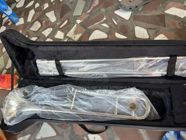 Yamaha Trombone Sliver Color Available · Photo 1
