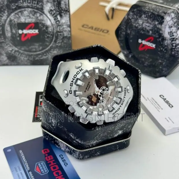 Authentic Casio G-Shock Ga-V01a-9a · Photo 1