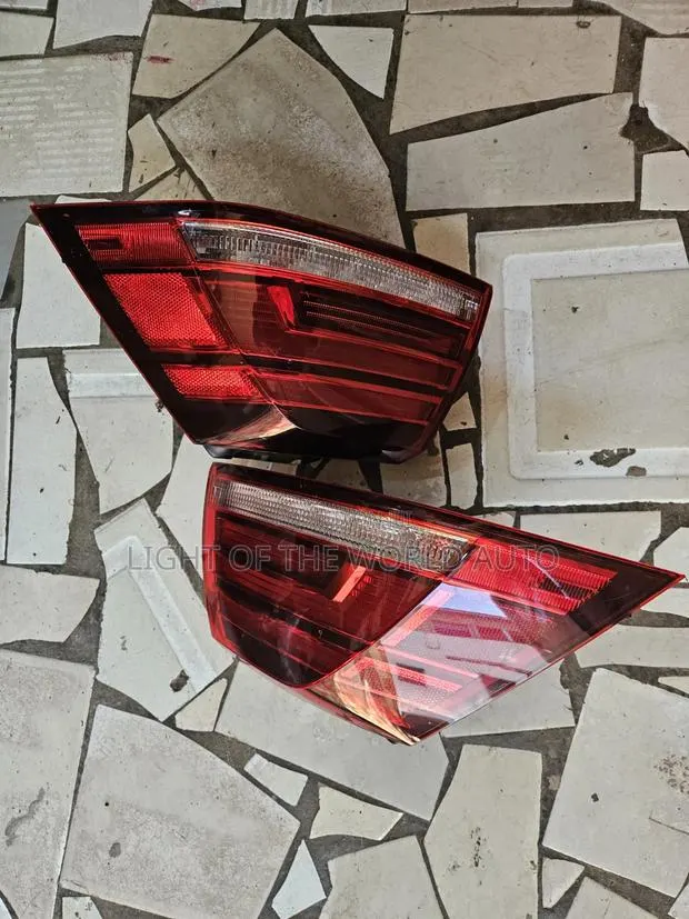 Golf 7 Taillights 2018 Available · Photo 1