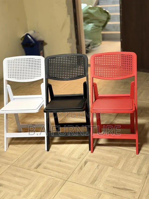 Folding Chair- Gladiator (Holes) · Photo 1