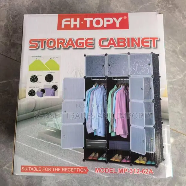 16 Cubes Plastic Wardrobe · Photo 1