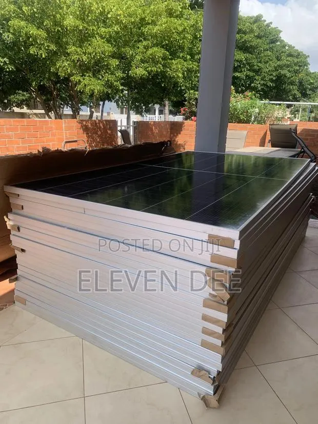 725w Bifacial Solar Panels · Photo 1