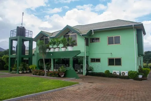 Furnished 7bdrm House in Owusu Ansah for sale