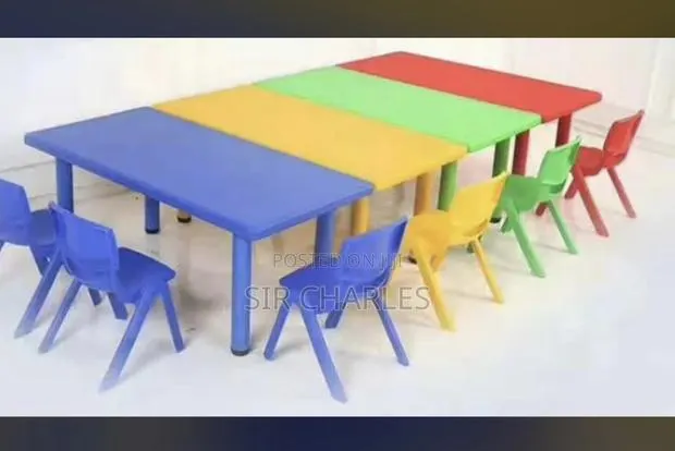 Plastic Table for Kids/Kids Table · Photo 1