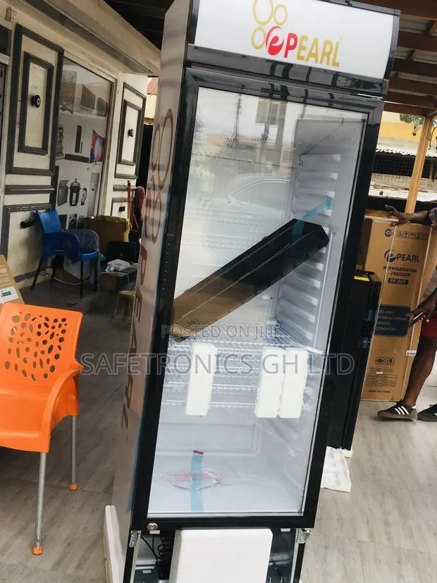 Singledoor Glass Door PVC-424-2b Electric Pearl Fridge · Photo 1