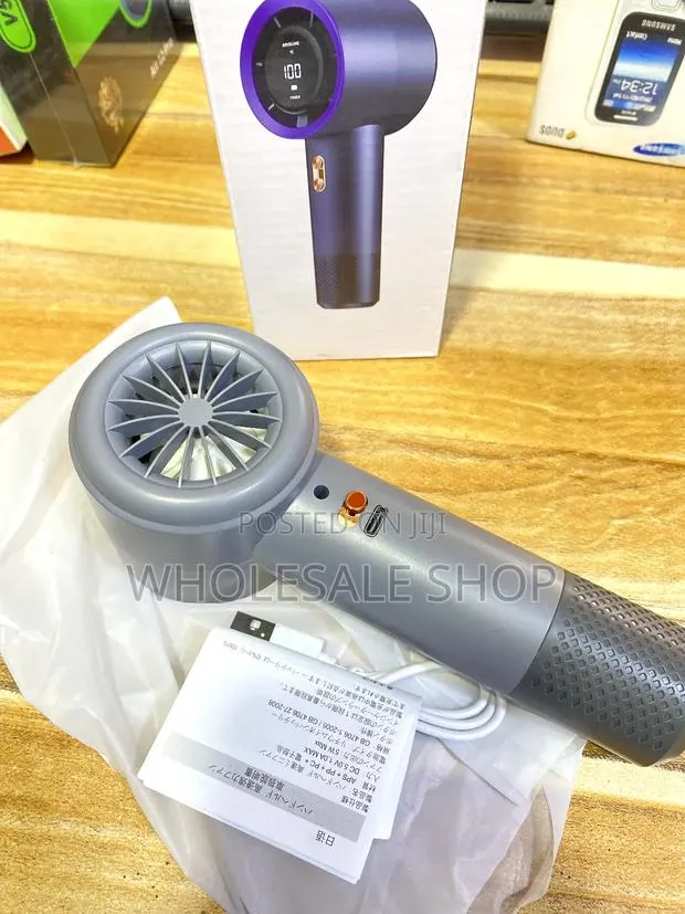 Turbo Handheld Fan · Photo 1