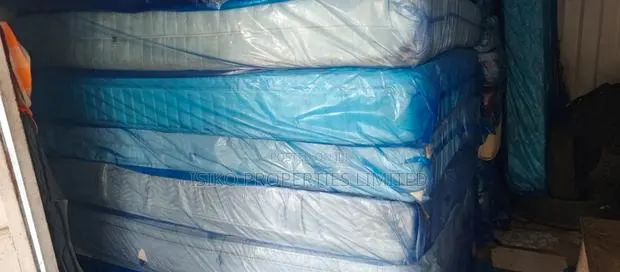 60*80 Foreign Mattress Large Foreign and Medium Double · Photo 1