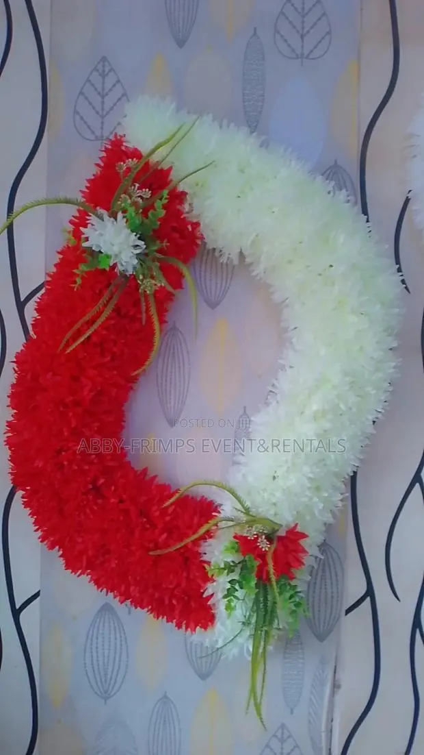 Artificial Funeral Wreath · Photo 1