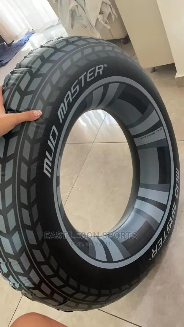 Donut Swimming Tyre Ring Tire Inflatable · Photo 1