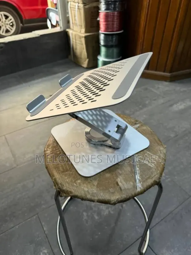 Perfect Foldable Laptop Stand · Photo 1