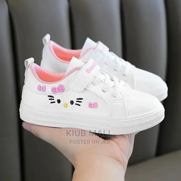 Baby Shoe 26 to 28 · Photo 1