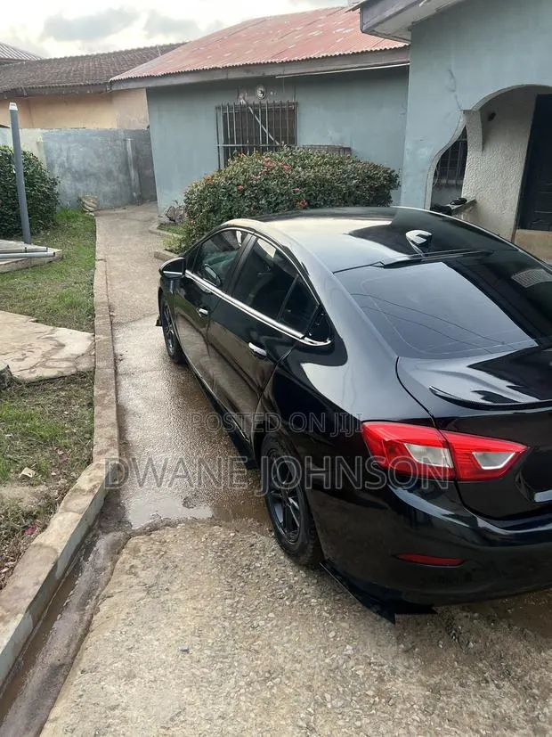 Chevrolet Cruze LS 4dr Sedan (1.5L 4cyl 6A) 2016 Black · Photo 1