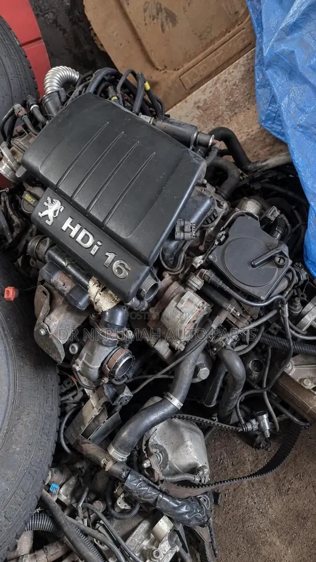 Peugeot 3008 Engine · Photo 1