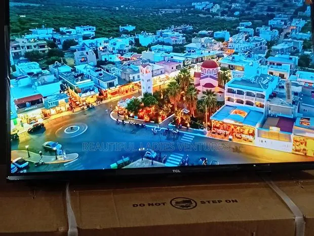 TCL 32-Inch Television With Vibrant Visual Quality · Photo 1