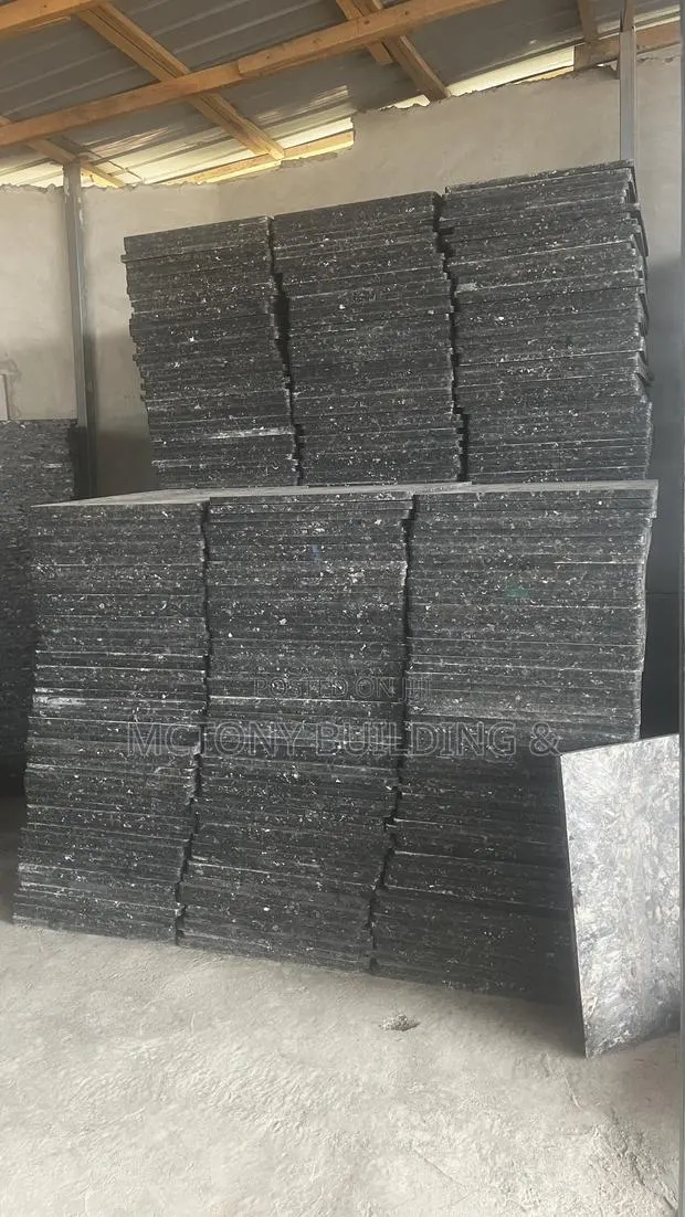 Industrial Block Machine Pallets · Photo 1