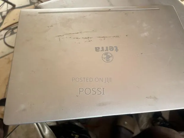 Laptop 4GB Intel Core I5 HDD+SSD 1T · Photo 1