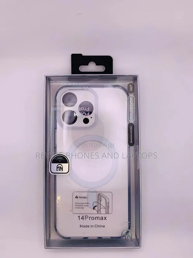 Luxury iPhone 14 Pro Max Phone Case · Photo 1