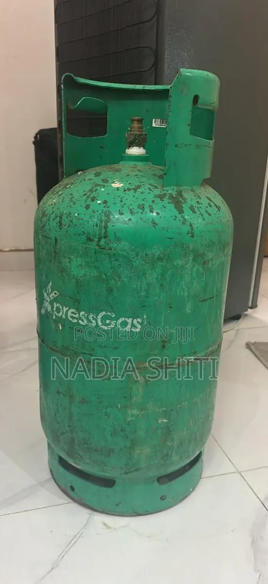 Gas Bottle · Photo 1
