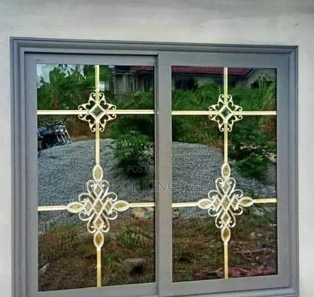 Glass Windows · Photo 1