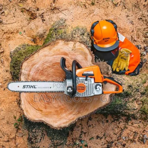 Stihl Chainsaw Ms 250_ (16 - 18" Bar ) Original · Photo 1