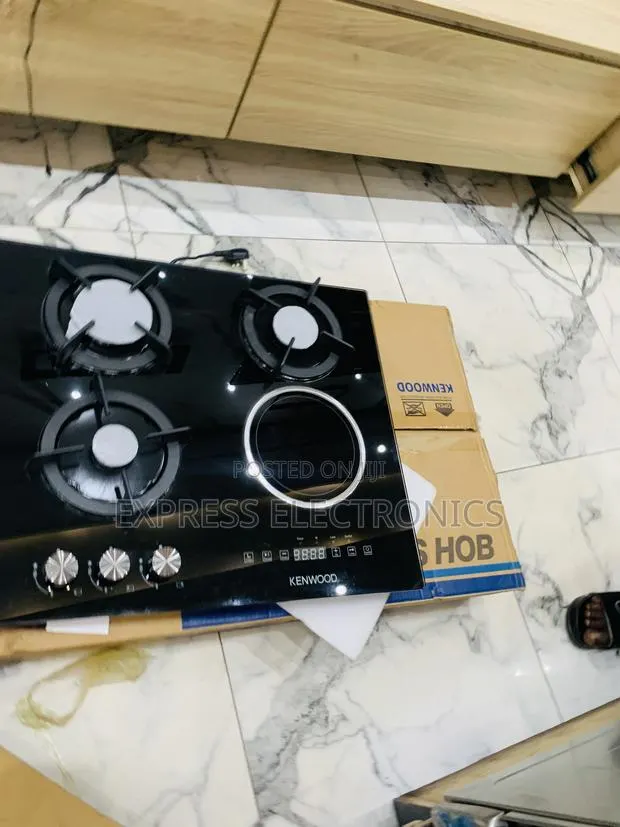 Ultra Modern Sleek Kenwood Gas Electric 3-1 Stove · Photo 1